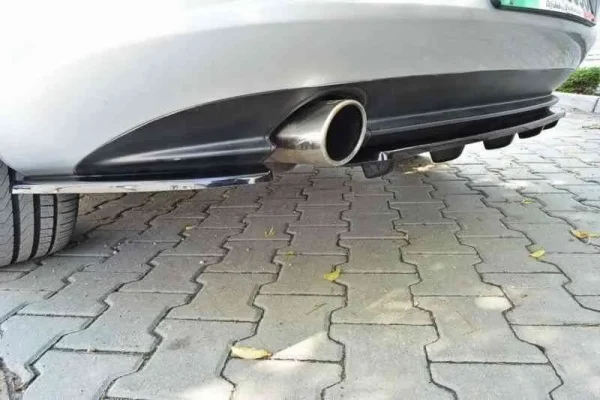 Splitter Trasero ALFA ROMEO 159 (con barras verticales) - Imagen 2