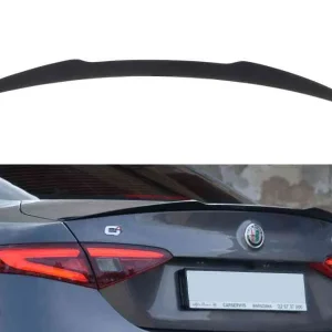 Tapa del alerón del Alfa Romeo Giulia