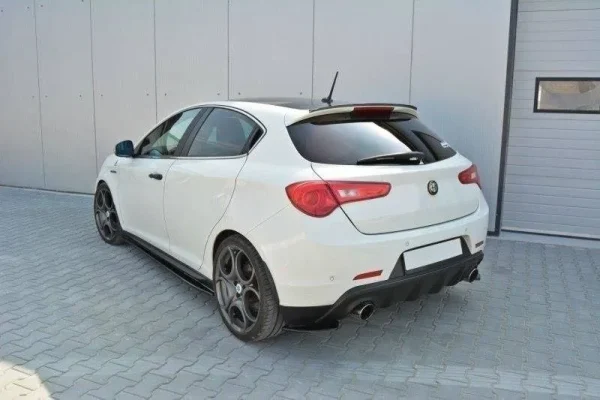 TAPA SPOILER V.1 Alfa Romeo Giulietta - Imagen 4