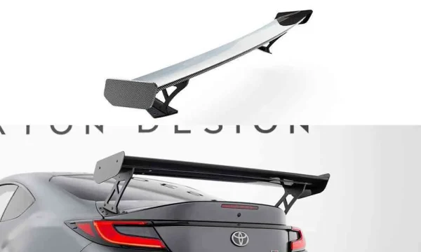 Alerón de carbono con soportes externos para montantes Toyota GR86