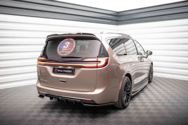 Tapa del alerón del Chrysler Pacifica Mk2 - Imagen 2