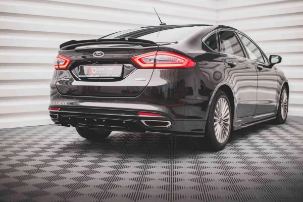 Tapa del alerón del Ford Mondeo Mk5 - Imagen 3
