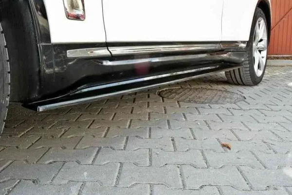 DIFUSORES DE FALDÓN LATERALES INFINITI QX70 - Imagen 3