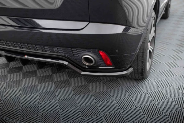 Splitter trasero (con barras verticales) Jaguar E-Pace R-Dynamic Mk1 - Imagen 2