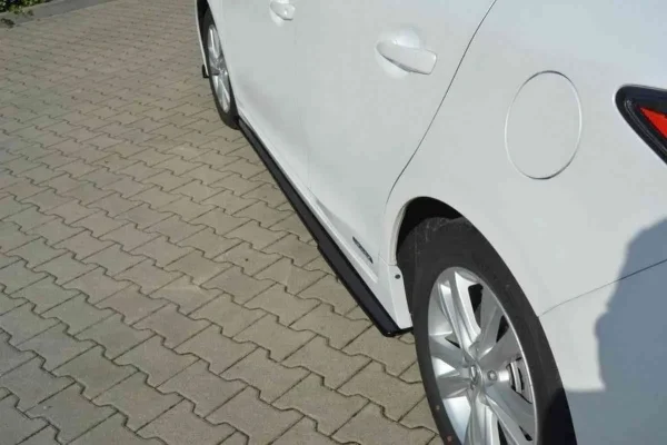 DIFUSORES DE FALDÓN LATERALES Lexus CT Mk1 Facelift - Imagen 4