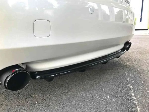Splitter trasero Lexus GS 300 Mk3 Facelift (con barras verticales) - Imagen 2