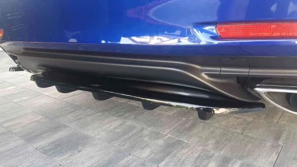 Splitter Trasero (CON BARRAS VERTICALES) Lexus Rc - Imagen 3