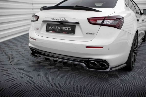 Splitter trasero (con barras verticales) Maserati Ghibli Mk3 Facelift - Imagen 5