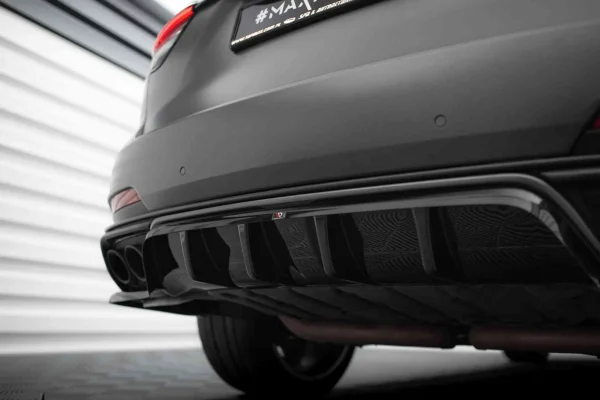 Splitter trasero (con barras verticales) Maserati Levante Trofeo Mk1 - Imagen 5