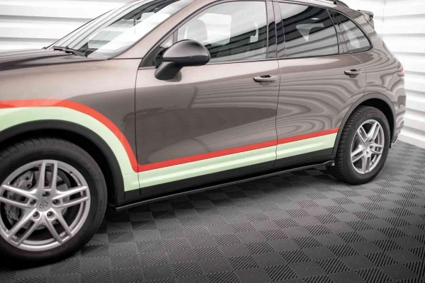 Difusores de faldones laterales Porsche Cayenne Mk2 - Imagen 3