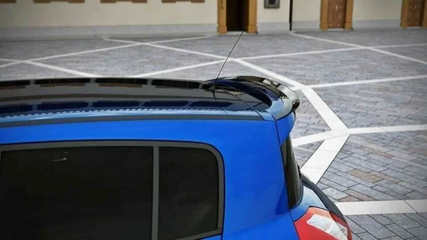 TAPA DEL ALERÓN RENAULT MEGANE II RS R26 - Imagen 3