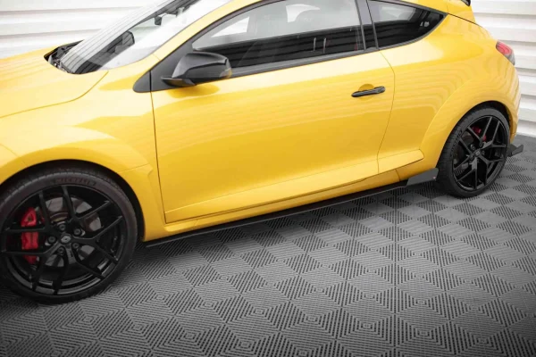 DIFUSORES DE FALDÓN LATERALES RACING RENAULT MEGANE MK3 RS - Imagen 3
