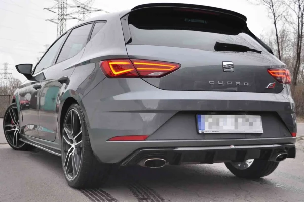 Faldón trasero V.1 Seat Leon Cupra Mk3 FL Hatchback - Imagen 3