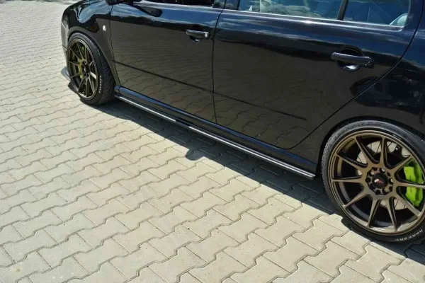 Difusores de faldones laterales Skoda Fabia RS Mk1 - Imagen 3