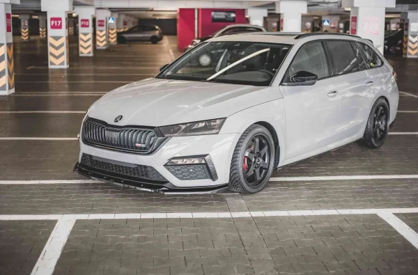 Divisor delantero V.3 Skoda Octavia RS Mk4 - Imagen 4