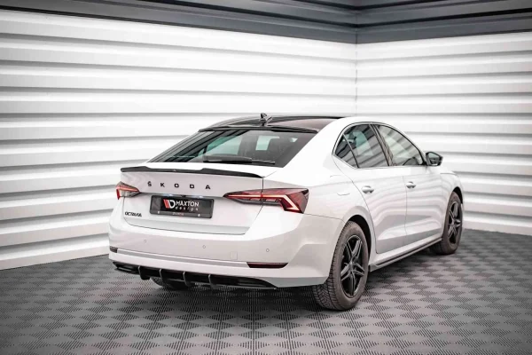Difusor trasero Street Pro Skoda Octavia Mk4 - Imagen 2