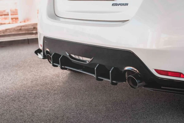 Difusor trasero Racing Durable Toyota GR Yaris Mk4 - Imagen 5