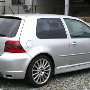 FAROS LATERALES GOLF 4 3 PUERTAS < R32 LOOK >