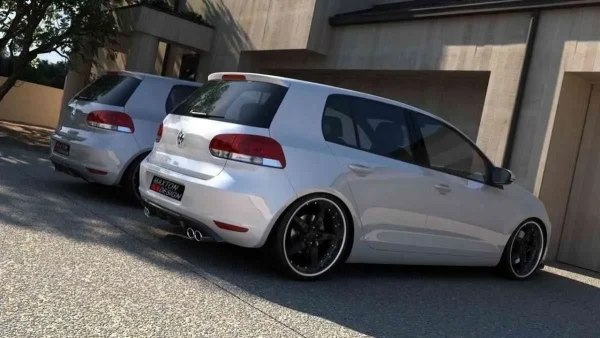 FALDÓN TRASERO VW GOLF VI CON 2 ORIFICIOS DE ESCAPE - Imagen 2
