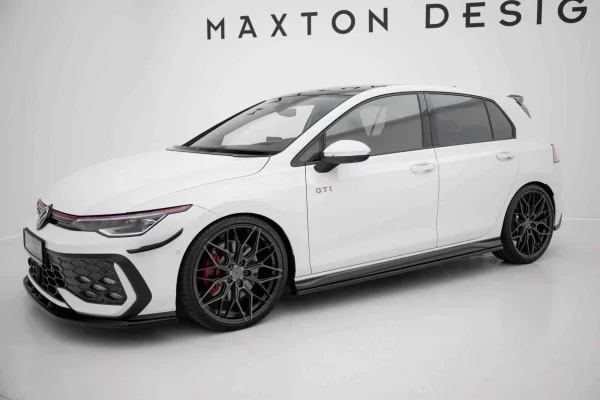 Difusores de faldones laterales V.4 Volkswagen Golf GTI / GTE / GTI Clubsport / GTD / R-Line Mk8 - Imagen 2