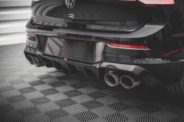 Faldón trasero V.1 Volkswagen Golf R Mk8 - Imagen 2
