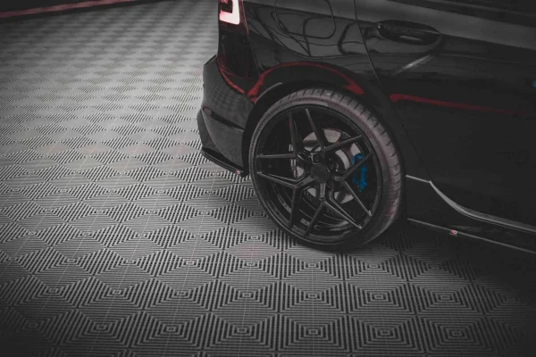Splitters laterales traseros V.3 para Volkswagen Golf R Mk8 - Imagen 4