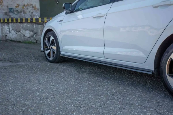 DIFUSORES DE FALDÓN LATERALES Volkswagen Polo GTI / R-line Mk6 - Imagen 8