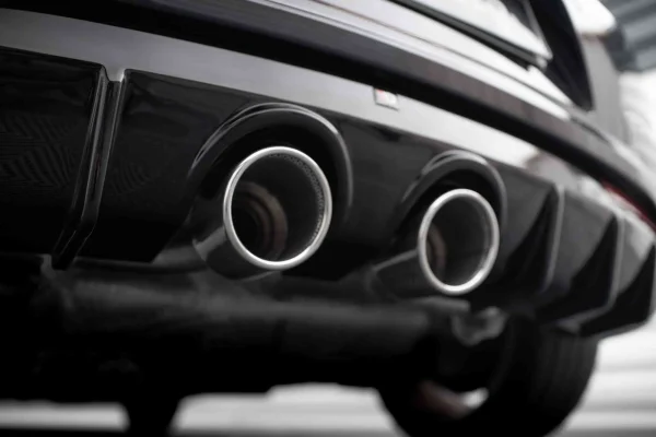 Faldón Trasero V.3 Volkswagen Scirocco R Mk3 - Imagen 5
