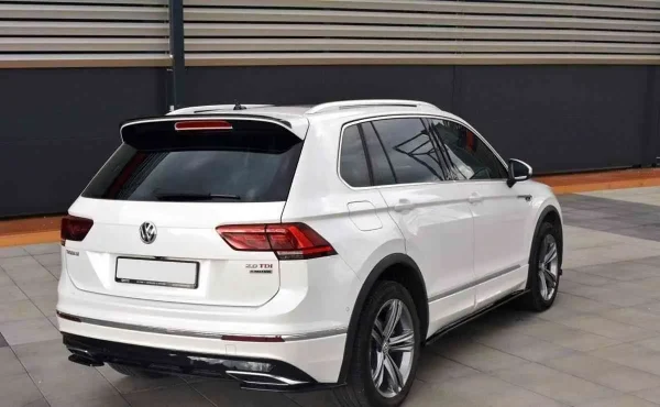 Tapa del alerón del VW Tiguan Mk2 R-Line - Imagen 2