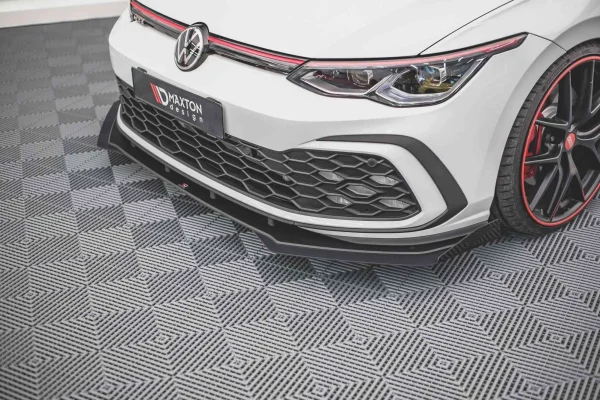 Aletas de maletero Volkswagen Golf GTI / GTE / R-Line Mk8 - Imagen 2