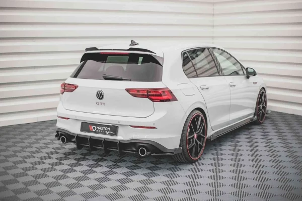 Aletas laterales traseras Volkswagen Golf GTI / GTE Mk8 - Imagen 2