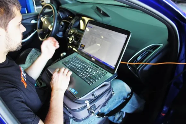 Kit de enfriador de aceite, compatible con Ford Focus ST 2013-2018 - Imagen 13