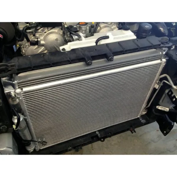 Radiador de aluminio de alto rendimiento, compatible con Infiniti G35/G37 2007-2013 - Imagen 9